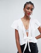 New Look Broderie Tie Front Blouse - White