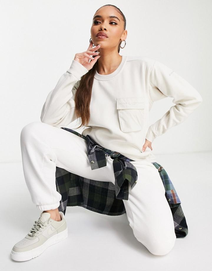 Columbia Lodge Sweatshirt In Cream-white