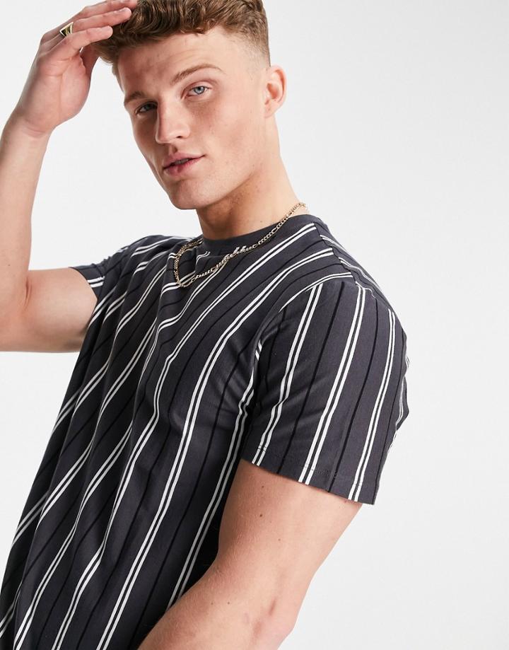 New Look Oversized T-shirt With Vertical Stripes In Charcoal-grey
