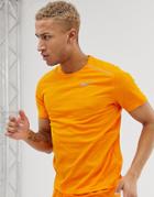 Nike Running Dry Miler T-shirt In Orange