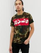 Levi's Chest Lazy Tab Logo Chest Panel T-shirt In Camo Print-green