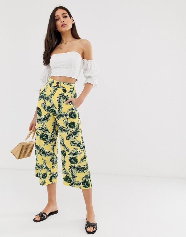 Stradivarius Tropical Print Culottes In Yellow - Yellow