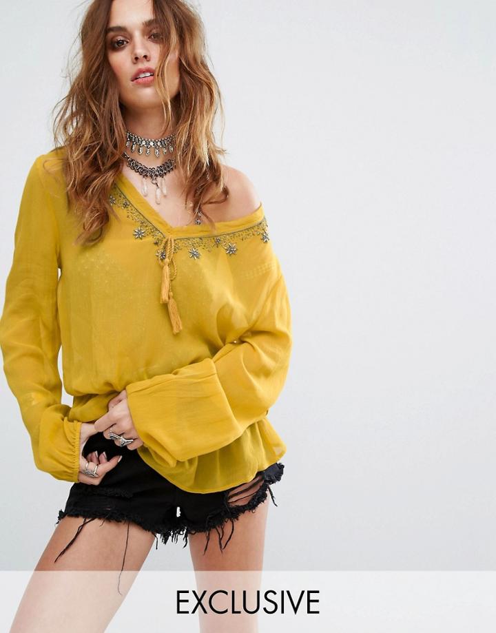 Sacred Hawk Relaxed Blouse With Delicate Beading And Tassel Trim - Yellow