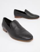 Asos Design Loafers In Black Leather With Emboss Detail - Black