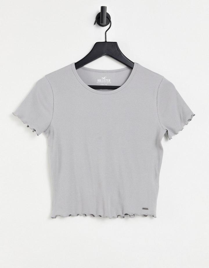 Hollister Lettuce Hem Shrunken T-shirt In Gray-grey