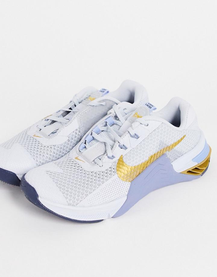 Nike Metcon 7 Sneakers In Pure Platinum/metallic Gold-silver