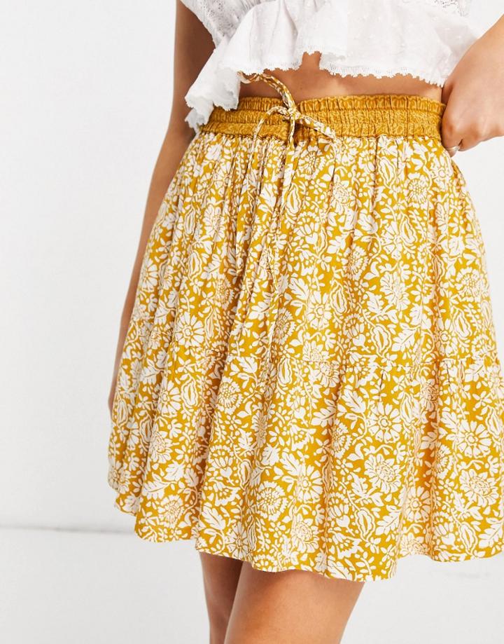 En Cr Me Mini Pleated Skirt In Yellow Paisley With Tie Waist Set