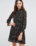 Yumi Flower Print Long Sleeve Dress - Black