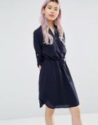 Yumi Two Pocket Dress With Zip Detail - Navy