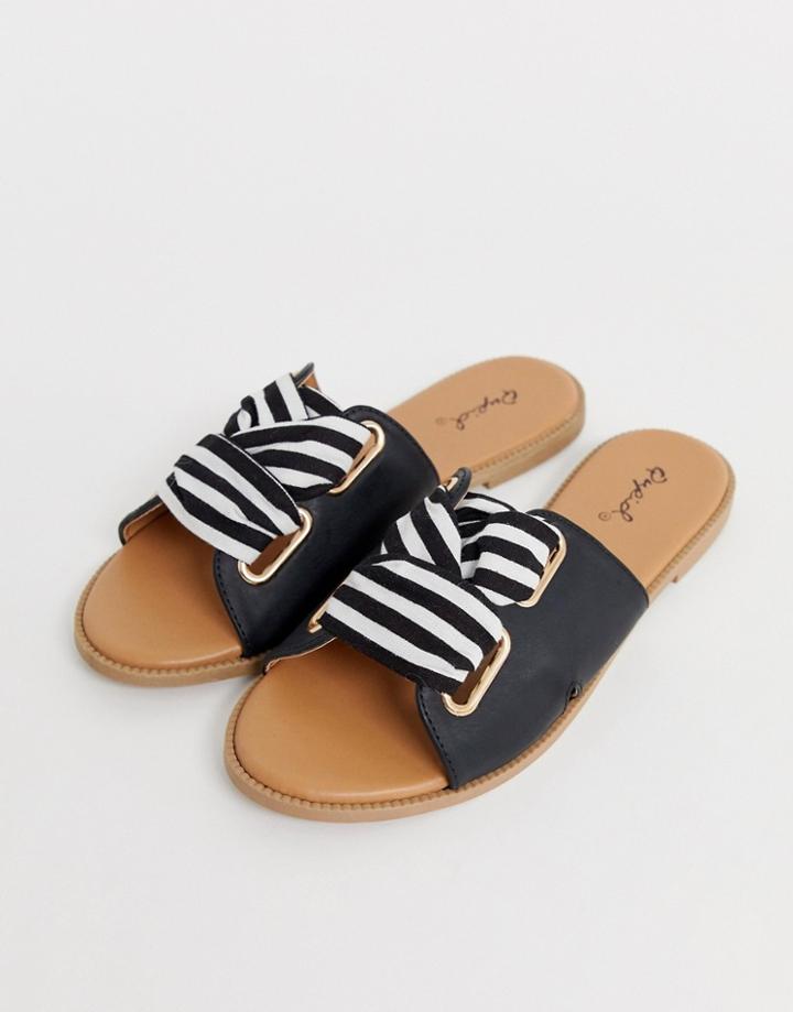 Qupid Stripe Mule Sandals - Black