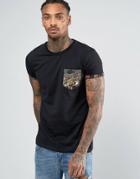 Criminal Damage T-shirt With Dragon Print Pocket And Sleeves - Black