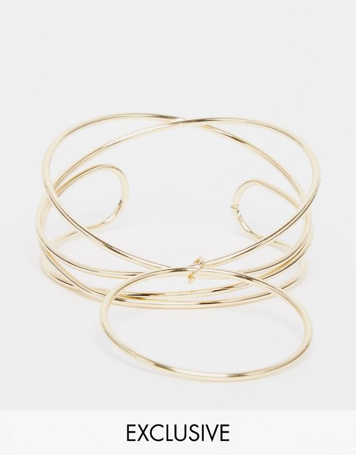 Monki Exclusive Hoop Detail Filigree Bangle - Gold
