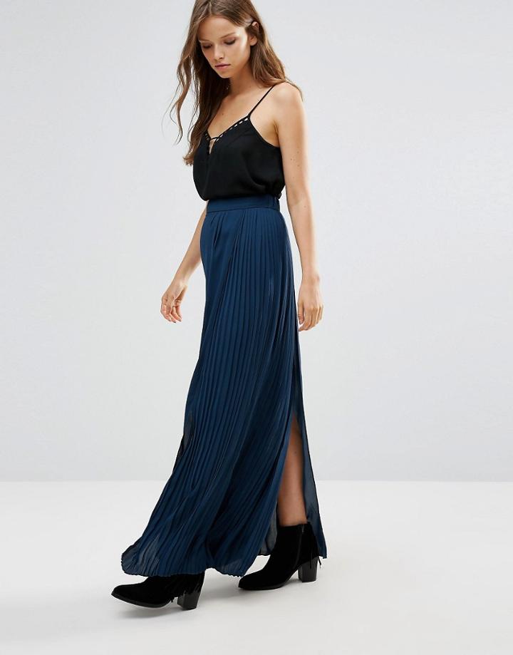 Lavand Maxi Skirt With Side Slit In Blue - Blue