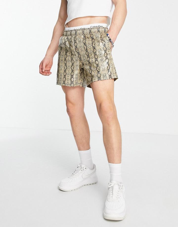 Asos Design Slim Shorts In Snakeskin Faux Leather-yellow