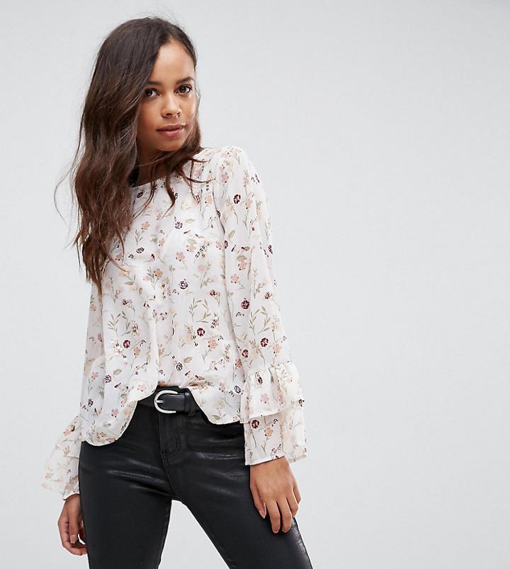 New Look Petite Sequin Floral Fluted Sleeve Top - White