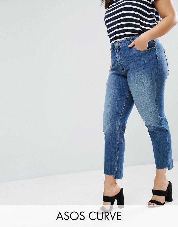 Asos Curve Kimmi Shrunken Boyfriend Jeans In Blake Vintage Darkwash With Stepped Hem - Blue