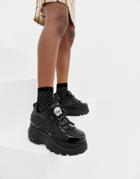 Buffalo Classic Low Top Platform Sneakers In Black Patent - Black