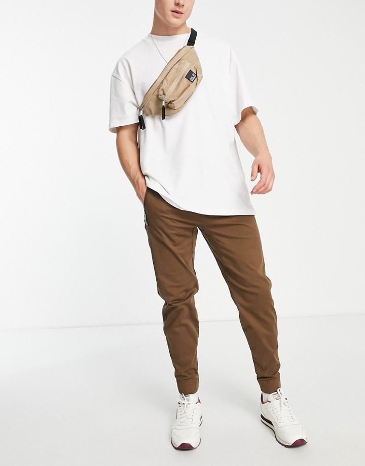 Hollister Skinny Fit Cargo Sweatpants In Tan With Pockets-neutral
