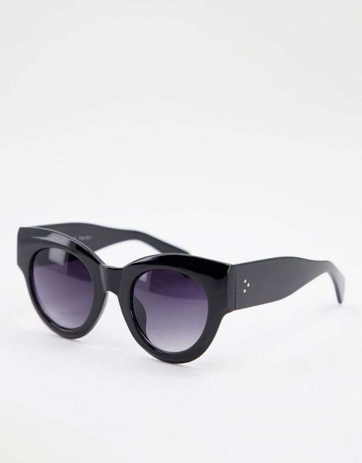 Aj Morgan Chunky Frame Round Lens Sunglasses In Black