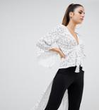 Parallel Lines Contrast Hem Blouse In Abstract Print - White