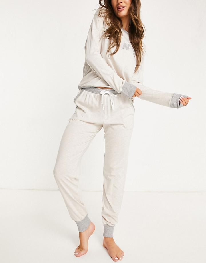 Dkny Logo Super Soft Knitted Long Sleeve Top And Sweatpants Set In Cream-white