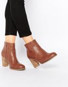 Oasis Block Heel Boot With Stitching Detail - Tan