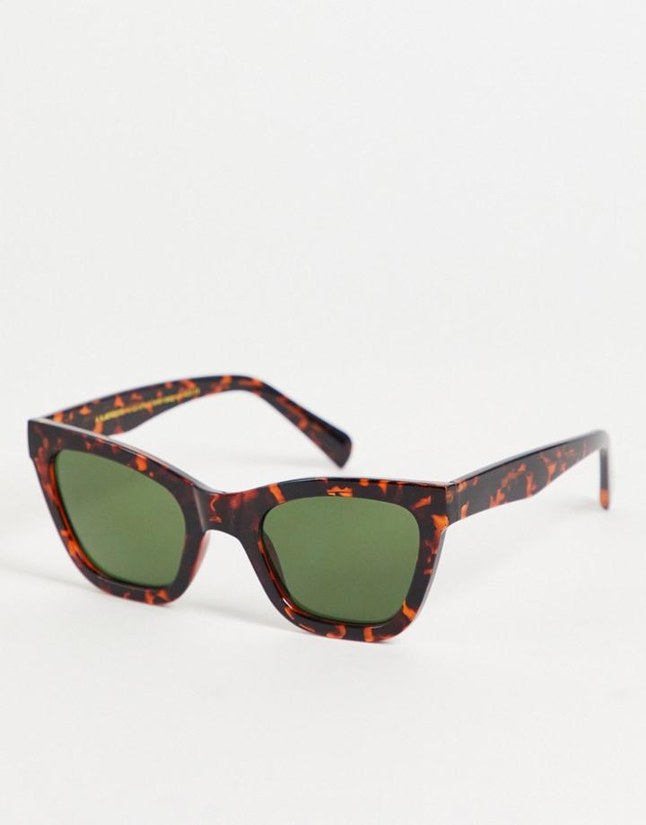 A.kjaerbede Big Kanye Unisex Oversized Cat Eye With Soft Transition Sunglasses In Brown Tort