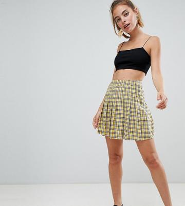 Boohoo Petite Pleated Check Mini Skirt - Yellow