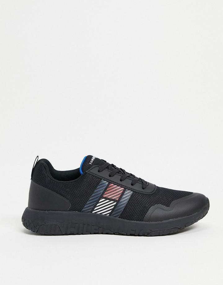 Tommy Hilfiger Lightweight Runner Sneakers With Side Flag Logo In Black