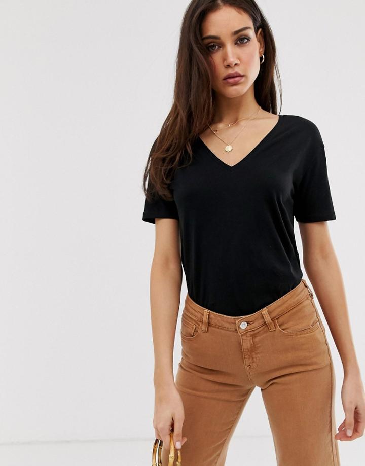 Stradivarius V Neck T Shirt In Black
