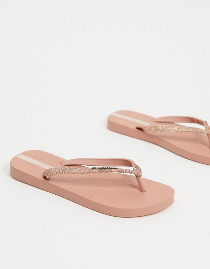 Ipanema Glitter Flip Flop In Blush-pink