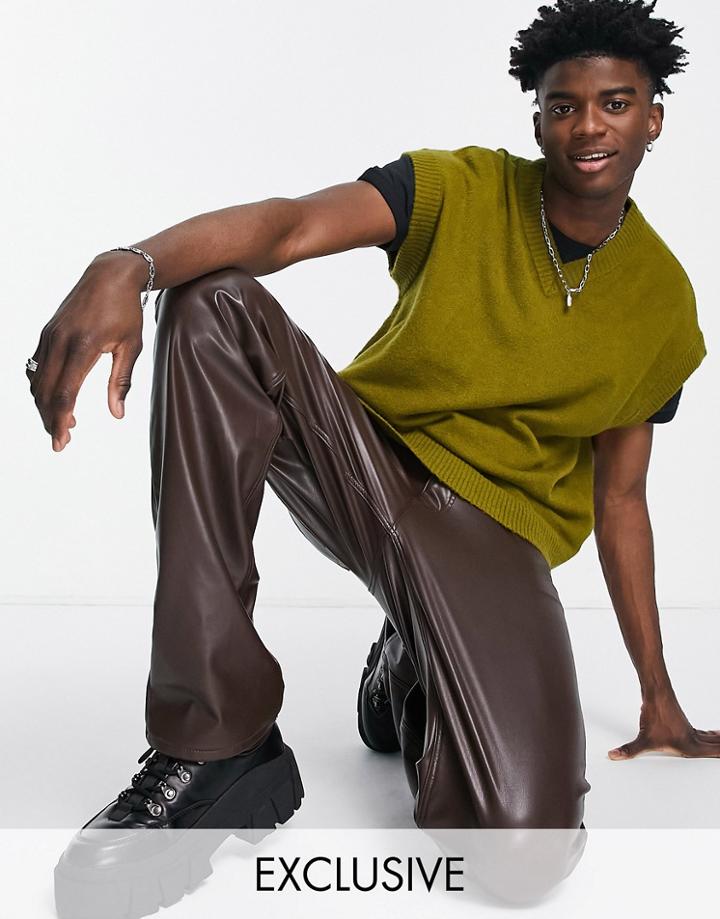 Collusion Knitted V Neck Tank In Olive Green