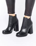 New Look Flared Heel Chelsea Boots - Black