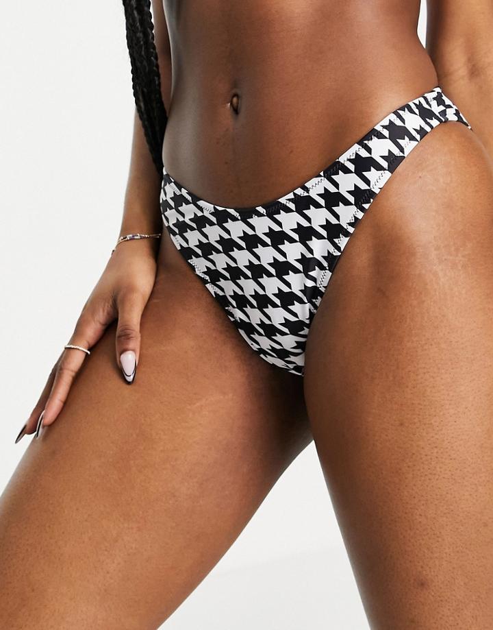 Missguided Boomerang Bikini Bottoms In Houndstooth-black