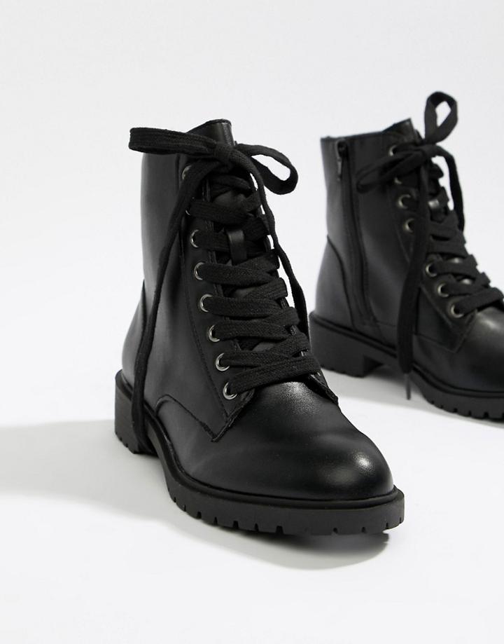 New Look Lace Up Flat Boot - Black