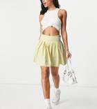 Missguided Pleated Tennis Skirt In Yellow