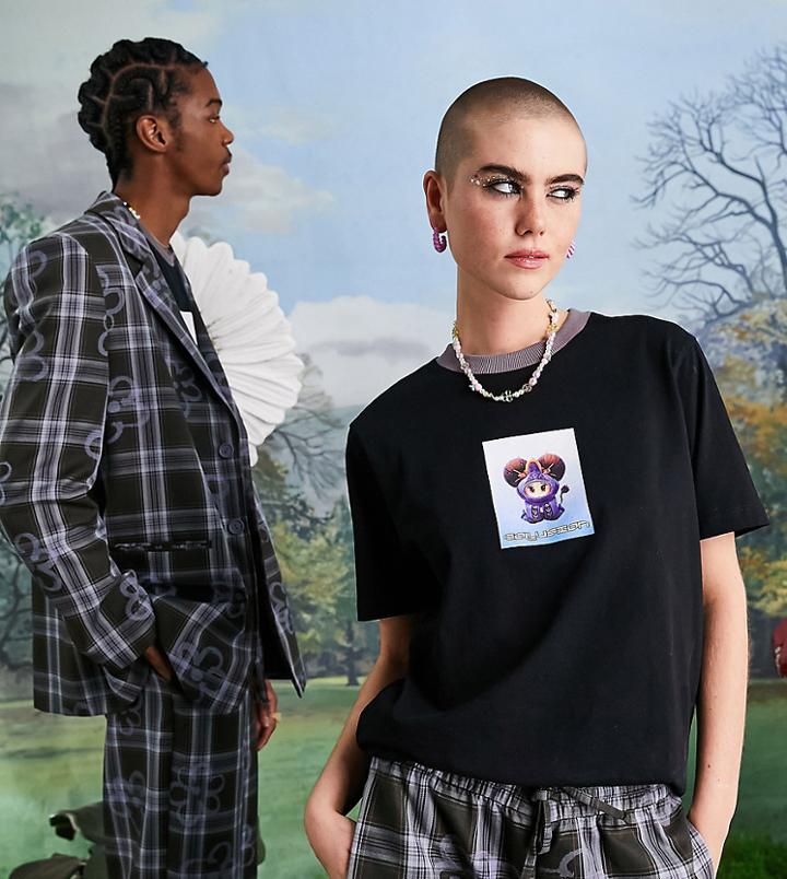 Collusion Unisex Slim Fit T-shirt With Cute Print In Black