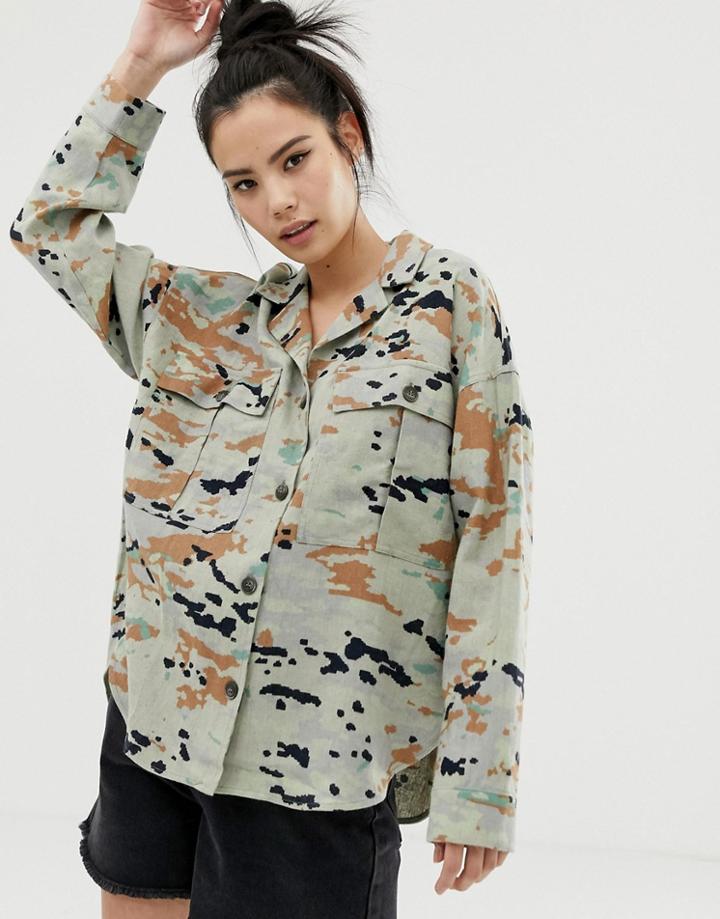 Pull & Bear Utility Shirt In Camo Print - Green
