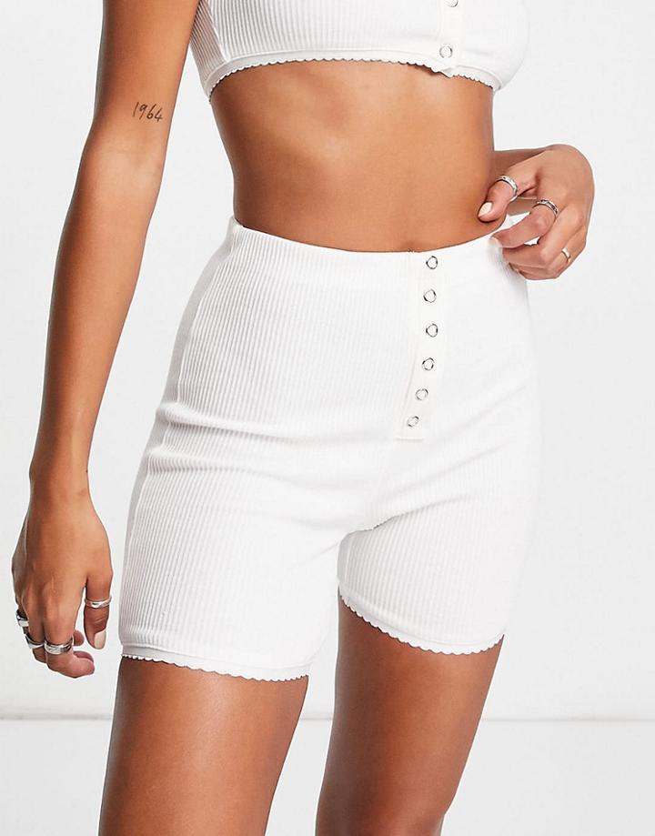 Lost Ink Ribbed Legging Short With Snap Detail In White