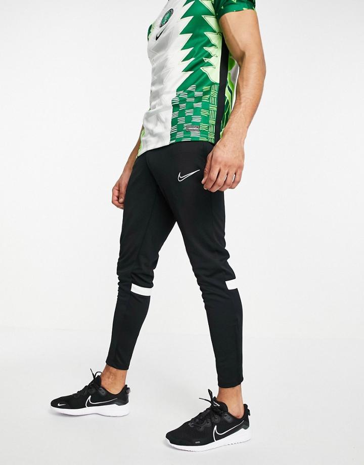 Nike Football Academy Sweatpants In Black
