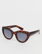Aj Morgan Cat Eye Sunglasses In Red Leopard Print-multi