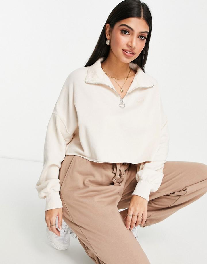 Hollister Zip Up Sweatshirt In Cream-white