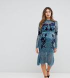 Hope & Ivy Maternity Long Sleeve Lace Dress With Velvet Applique Detail - Blue