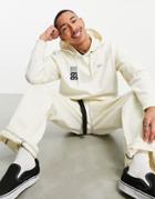 Vans Quick Response Pullover Hood In Cream-white