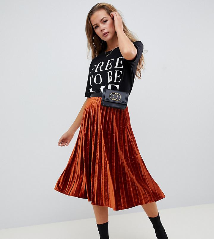 Missguided Velvet Pleated Skirt In Rust - Red