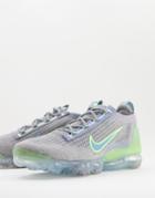 Nike Vapormax 2021 Flyknit Sneakers In Particle Gray-grey