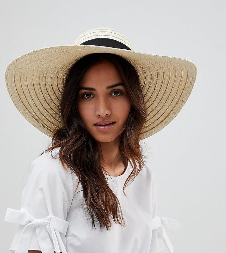 South Beach Oversized Bow Straw Hat - Beige