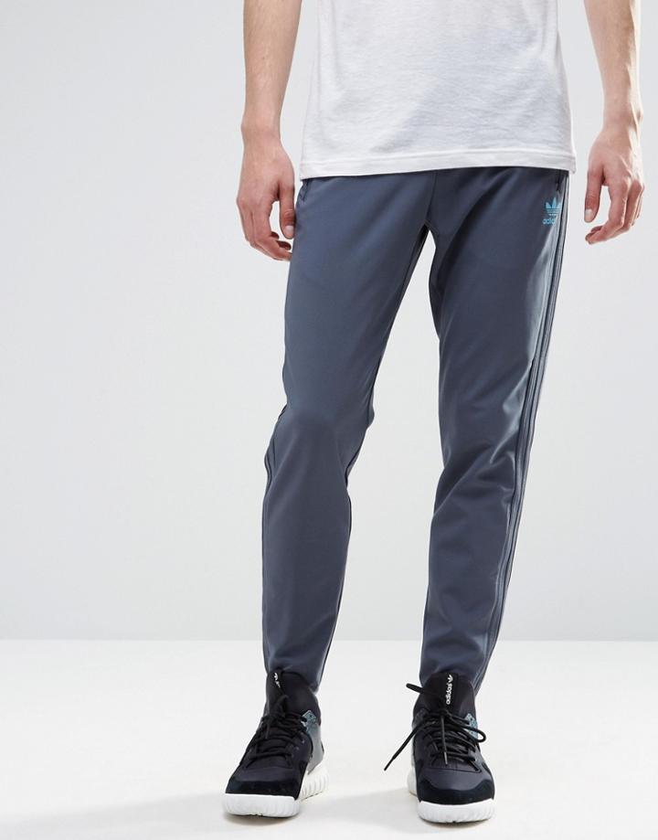 Adidas Originals Utility Joggers Ay7980 - Blue