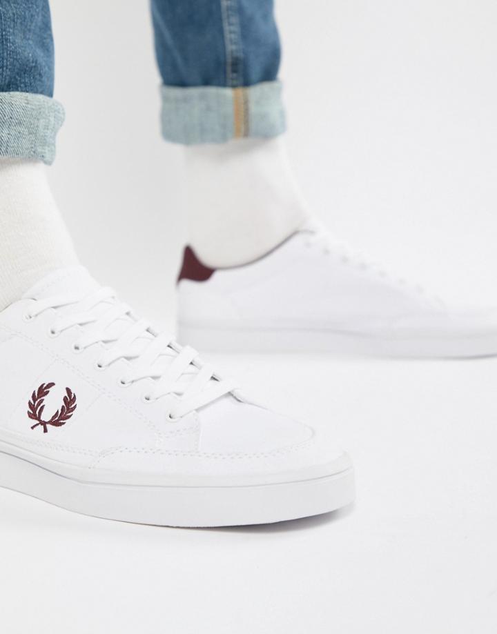 Fred Perry Deuce Canvas Sneakers In White - White