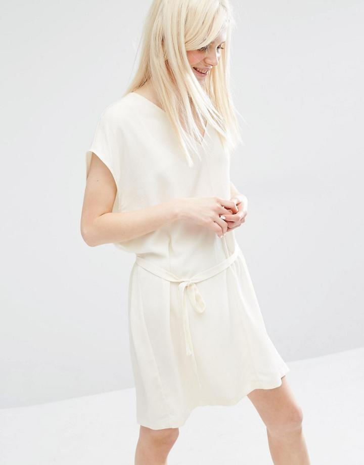 Monki Tie Waist Kimono Sleeve Dress - White